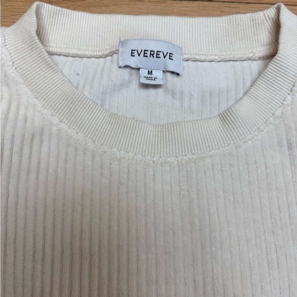 Evereve Women’s Cream Sweatshirt - Picture 2 of 3